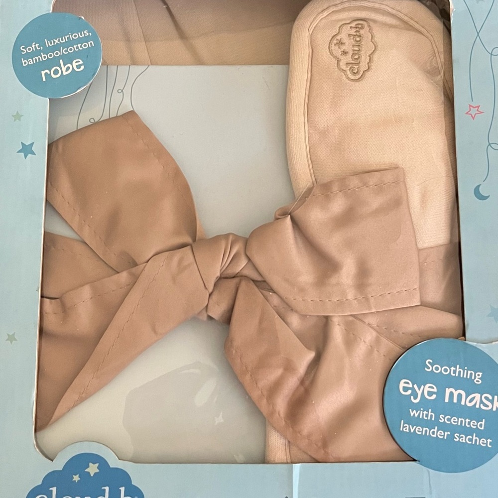 CLOUD B MOMMY'S DREAM TIME GIFT SET BAMBOO COTTON ROBE LAVENDER EYE MASK JOURNAL